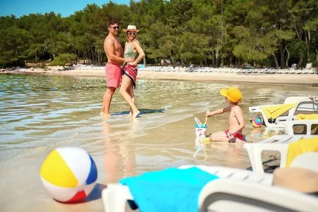 Pine Beach Pakostane Mobile Homes - Plaj
