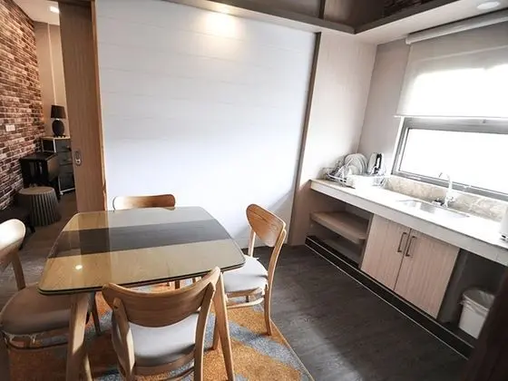 Pine Breeze Cottages - Mutfak