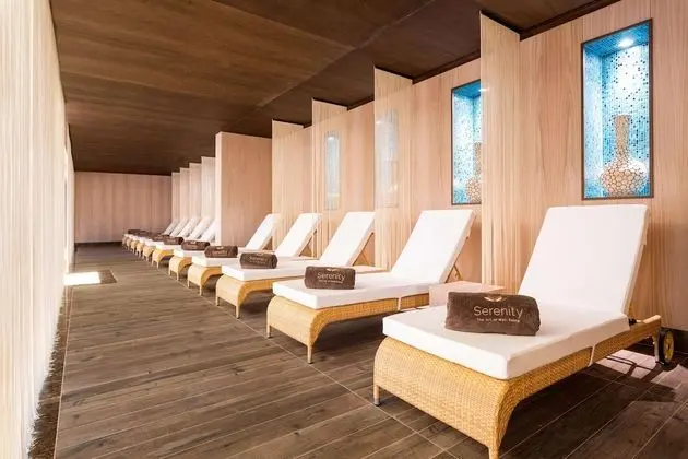 Pine Cliffs Ocean Suites, a Luxury Collection Resort & Spa - Spa