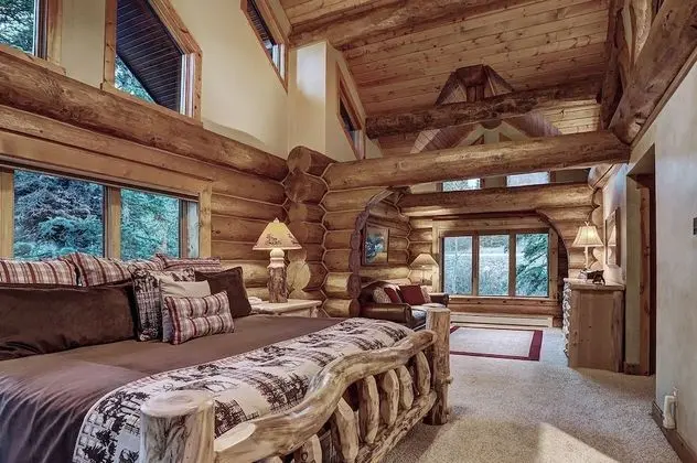Pine Forest Lodge - Öne Çıkan Resim