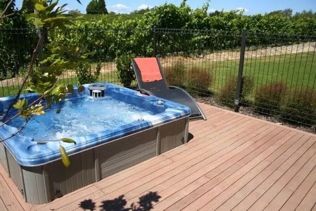 Pine Hill Lodge - Havuz