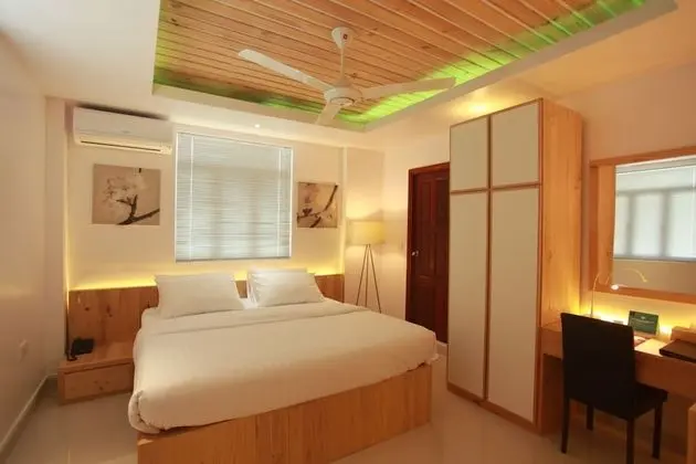 Pine Lodge Maldives - Oda