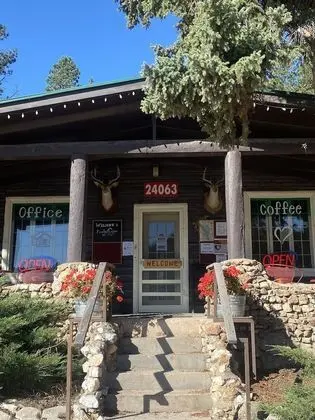 Pine Rest Cabins - Dış Mekan