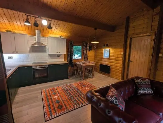 Pineshadow Lodge - Stunning 4 Bed - Kenwick Park - Öne Çıkan Resim