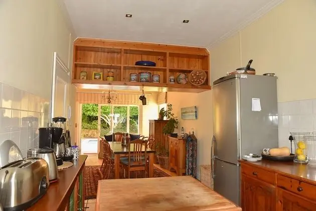 On Pinewood Guest House - Yerinde Yemek