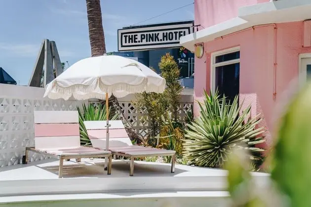 The Pink Hotel Coolangatta - Dış Mekan