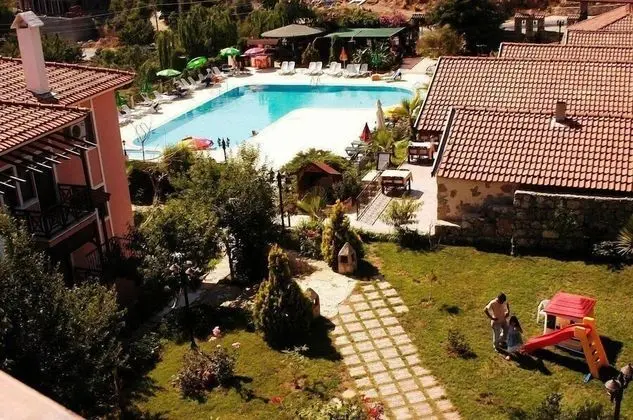 Pink Palace Hotel - Dış Mekan