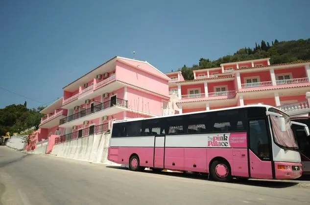 The Pink Palace - Dış Mekan