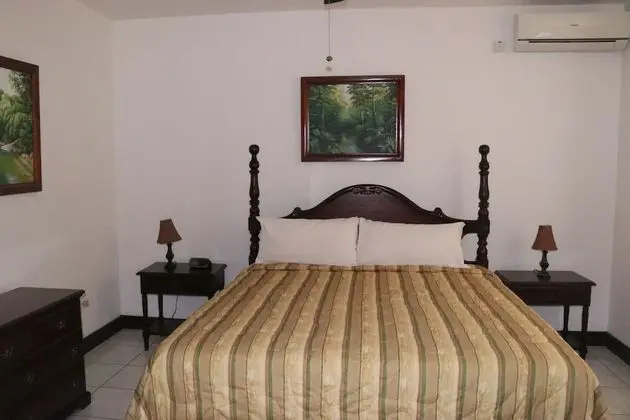 Pink Rock Bed & Breakfast - Oda