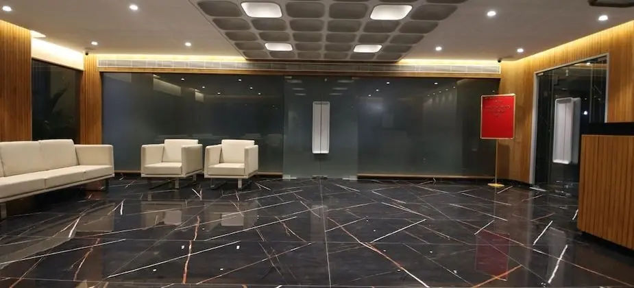 Pinnacle Grand Hotel & Banquets - İç Mekan
