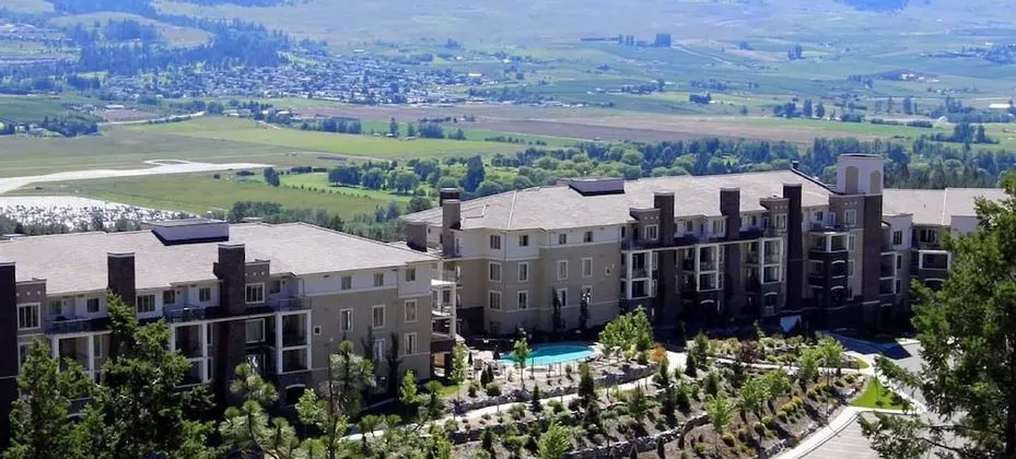 Pinnacle Pointe - By Vacations Kelowna