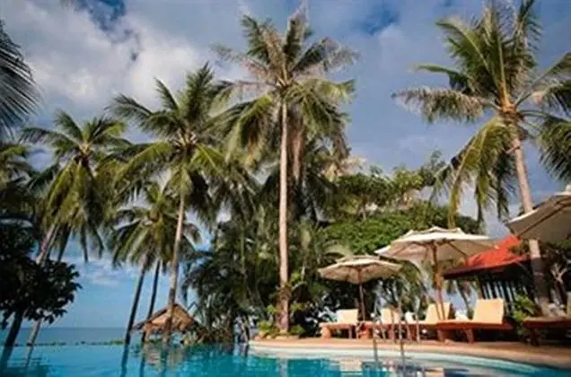 Pinnacle Samui Resort SHA Plus - Havuz