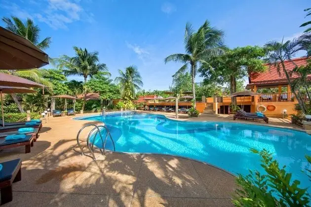 Pinnacle Samui Resort SHA Plus - Havuz