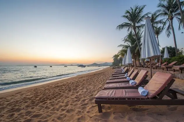Pinnacle Samui Resort SHA Plus - Plaj