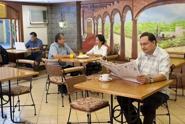 Pinoy Pamilya Hotel - Yerinde Yemek
