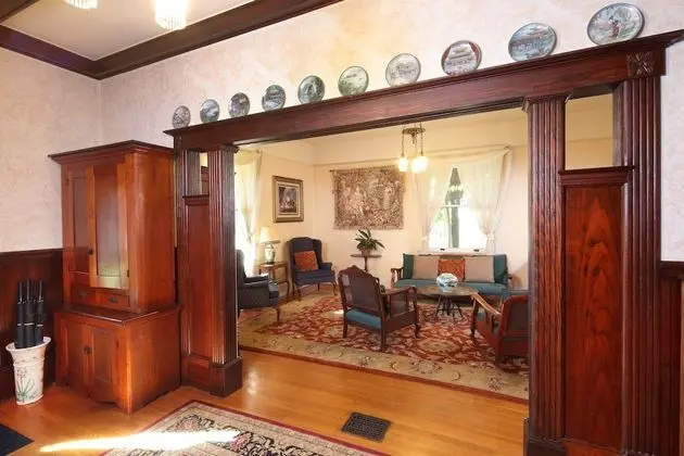 Pinschower Inn - İç Mekan
