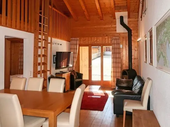 Pinsons Vex in Vex With 2 Bedrooms and 3 Bathrooms - Öne Çıkan Resim