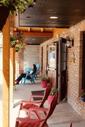Pintler's Portal Hostel - Dış Mekan
