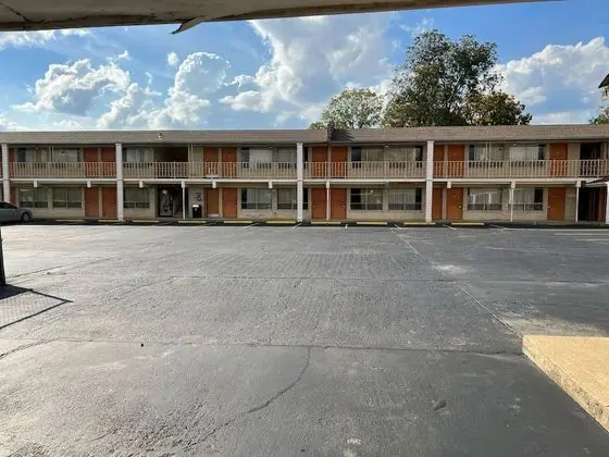 Pioneer INN