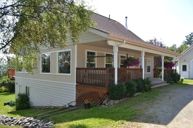 Pioneer Inn Guesthouse