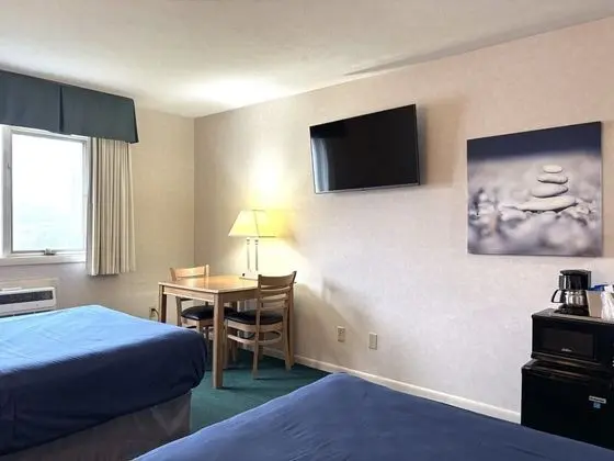 Pioneer Inn & Suites - Oda