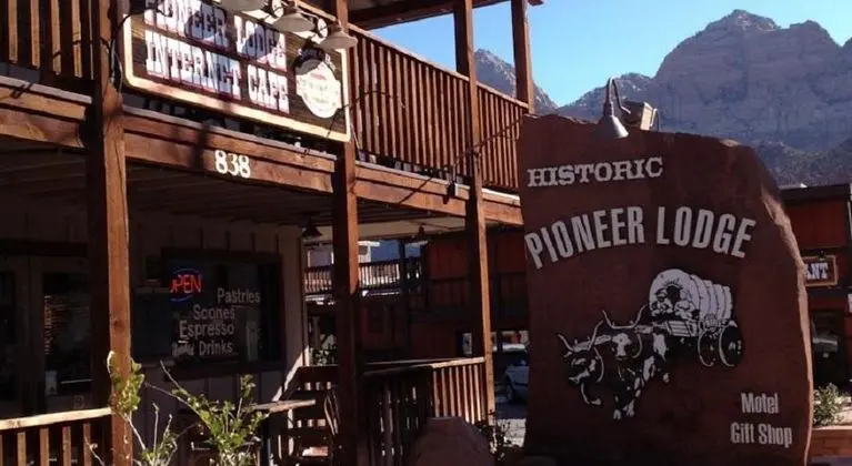 Pioneer Lodge