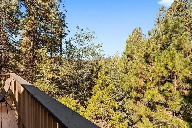Pioneer Ridge by Avantstay Charming Hide Out, Nestled In The Forest With Bbq!