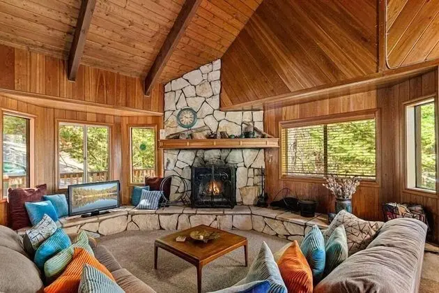 Pioneer Ridge by Avantstay Charming Hide Out, Nestled In The Forest With Bbq! - Öne Çıkan Resim