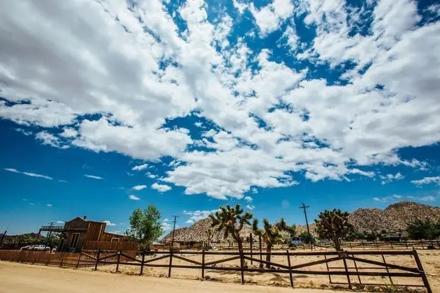 Pioneertown Motel - Dış Mekan