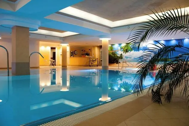 Hotel Piotr SPA & Wellness - Havuz