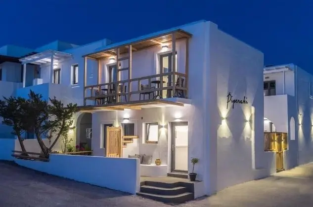 Piperaki Project Paros