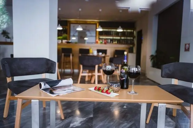 Piraeus Port Hotel - Genel