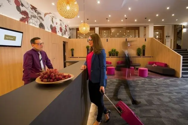 Hotel Piramida - Lobi