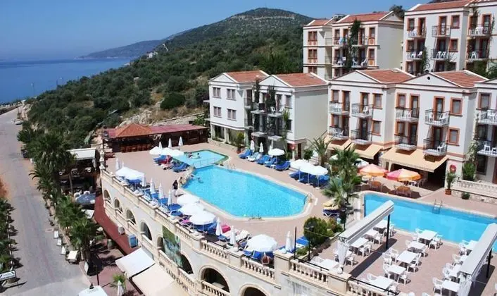 Hotel Pirat - Dış Mekan