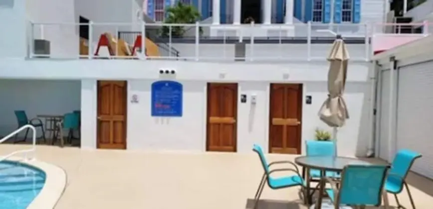 Pirates Pension at Bluebeard's Castle by Capital Vacations - Havuz