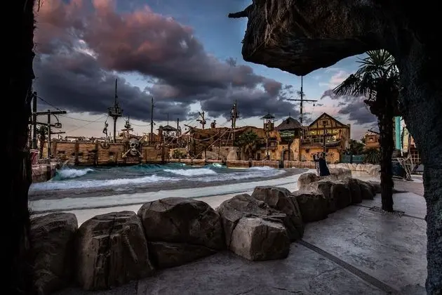 Hotel Pirates World