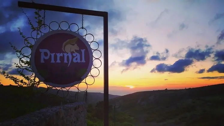 Pırnal Otel