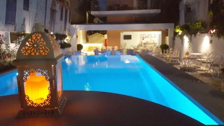 Pirofani Hotel - Havuz