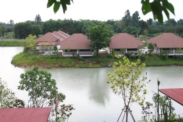 Pirom Lake And Resort - Dış Mekan