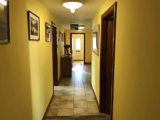 Pisgah Guest House - Lobi