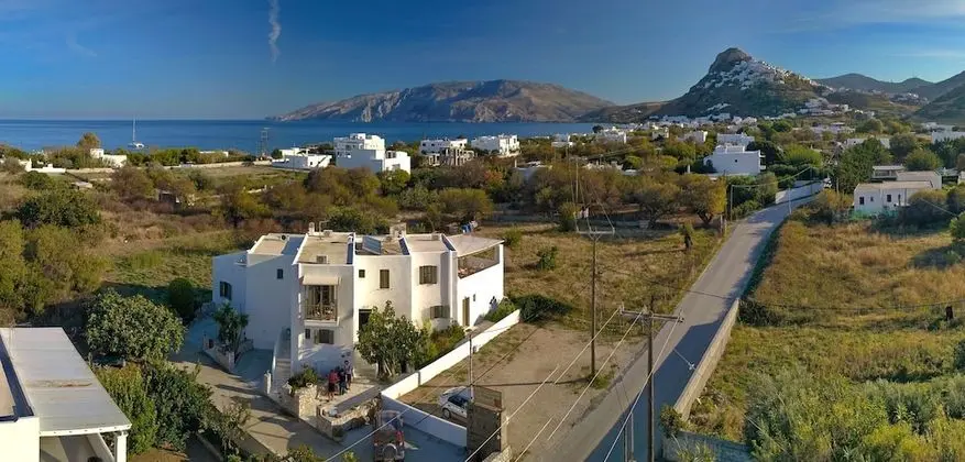 To Pithari - Dış Mekan