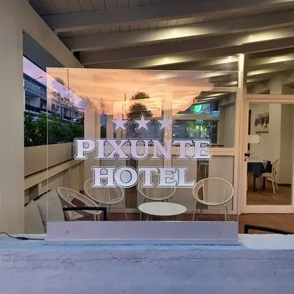 Hotel pixunte