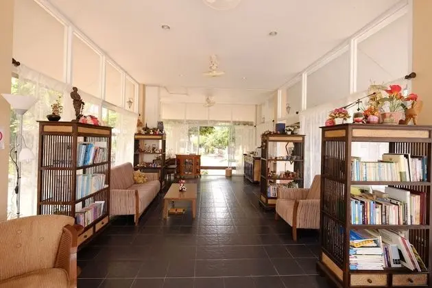 Piya Guesthouse - Lobi