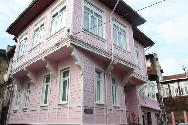 Piya Hostel