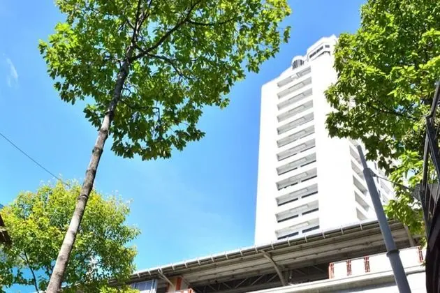 Piyavan Tower Serviced Apartment - Dış Mekan