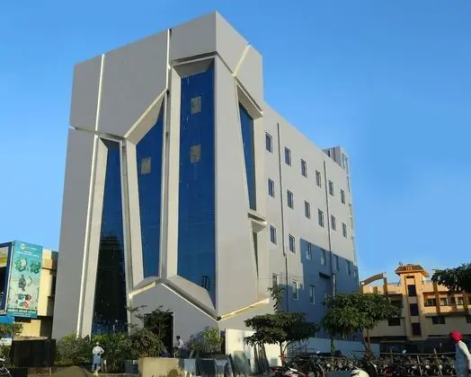 Hotel Piyush Inn - 1