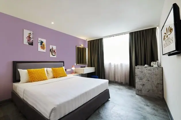 PJ DE INN