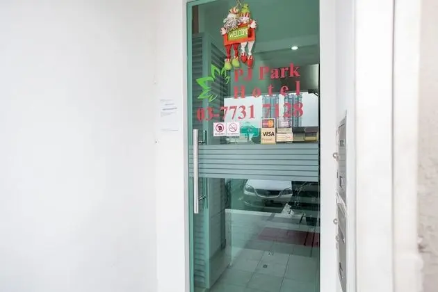 PJ Park Hotel - Lobi