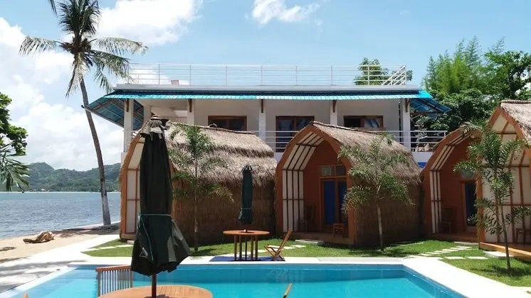 The Place Beach Bungalows - Havuz