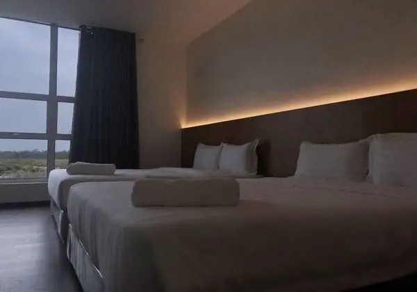 Place2Stay Business Hotel @ Metrocity